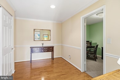 10 Bandon Ct unit 302, Lutherville Timonium, MD 21093 - photo 3