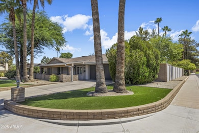 15841 N 49th Place, Scottsdale, AZ 85254 - photo 2