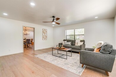 302 Prairie Ave, Cleburne, TX 76033 - photo 5