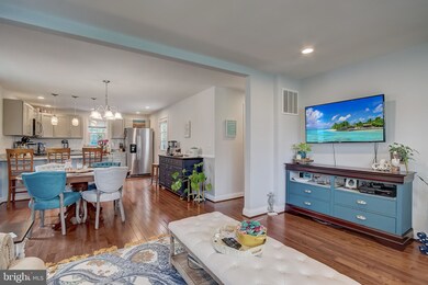 1816 Wildwood Ave, Parkville, MD 21234 - photo 6