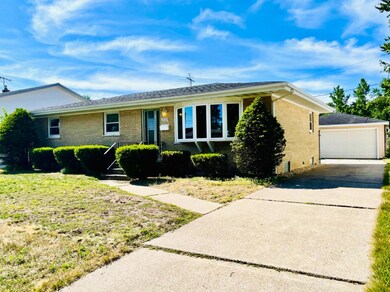 3124 100th St, Highland, IN 46322 - photo 2