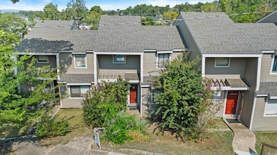 2001 Reservoir Rd, Little Rock, AR 72227 - photo 2