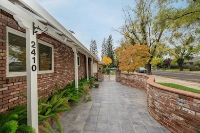 2410 Sherwood Ave, Modesto, CA 95350 - photo 6