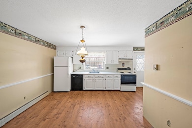 4 Shawsheen Rd unit 2, Lawrence, MA 01843 - photo 2