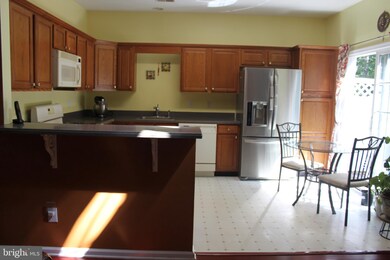 109 Warwick Rd, Princeton Junction, NJ 08550 - photo 6