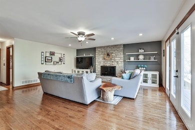 5956 Oakland Gardens Ct, Liberty Township, OH 45011 - photo 6