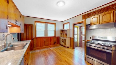 39 Dracut St unit 39, Dorchester Center, MA 02124 - photo 6