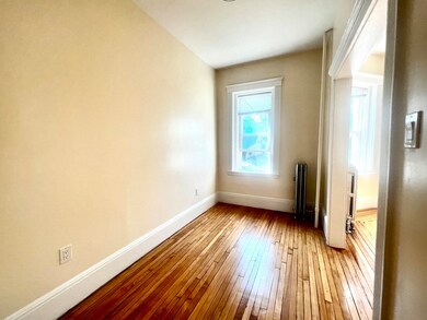 102 Trowbridge St unit 2, Cambridge, MA 02138 - photo 4