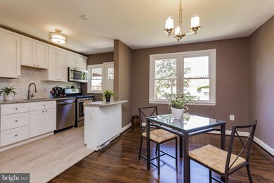 8672 Black Oak Rd, Parkville, MD 21234 - photo 7