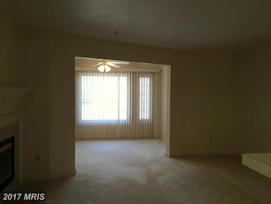 12233 Fairfield Hse Dr unit 206B, Fairfax, VA 22033 - photo 3