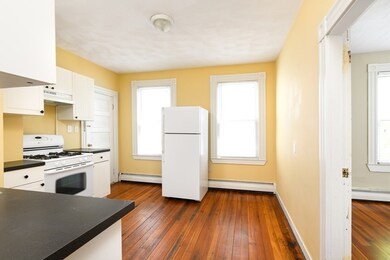 13 Houghton St unit 2, Somerville, MA 02143 - photo 4