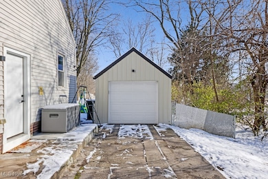 4722 Navarre Rd SW, Canton, OH 44706 - photo 4