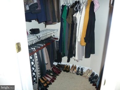 19453 Dover Cliffs Cir, Germantown, MD 20874 - photo 5