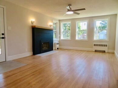 122 Parsons St, Easthampton, MA 01027 - photo 4