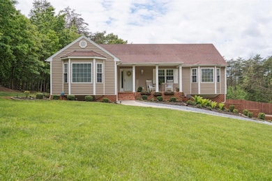 04-112 Cedarwood Ct-004