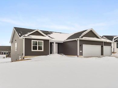 125 Sunbird Ct, Waterloo, IA 50701 - photo 3