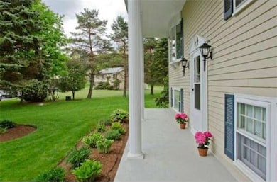 23 Woodpark Cir, Lexington, MA 02421 - photo 2