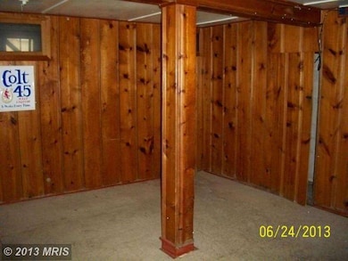 838 Lyndhurst St, Baltimore, MD 21229 - photo 3