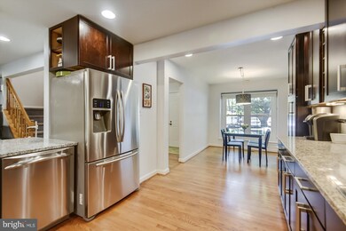 11225 Empire Ln, Rockville, MD 20852 - photo 7