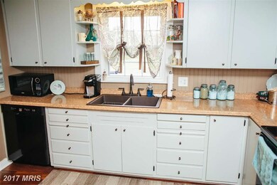 745 St Thomas-Williamson Rd, Saint Thomas, PA 17252 - photo 3