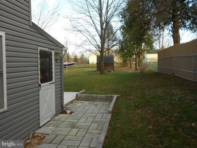 3984 Lincoln St, Chambersburg, PA 17202 - photo 3
