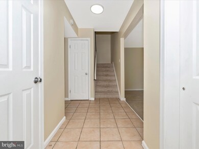 1048 Brinker Dr, Hagerstown, MD 21740 - photo 7