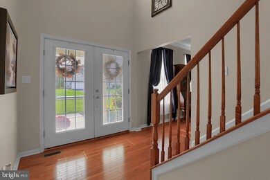 844 Shannon Dr N, Greencastle, PA 17225 - photo 4