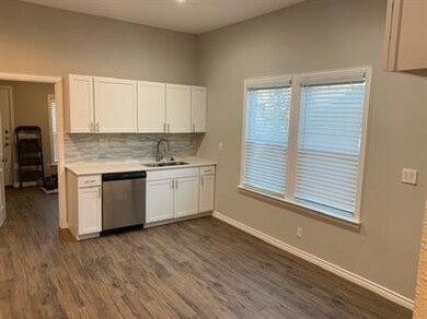 821 W Day St unit 821, Denison, TX 75020 - photo 4