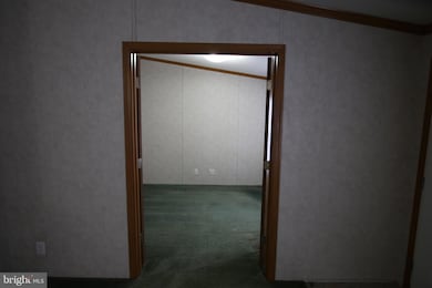 2437 Lebanon Rd, Manheim, PA 17545 - photo 4