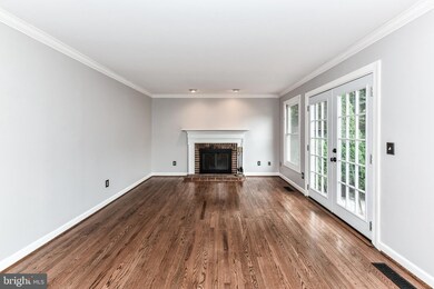 20821 Waterbeach Place, Sterling, VA 20165 - photo 3