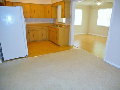 Kitchen/Diningroom