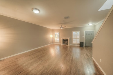 17583 Red Oak Dr unit 7583, Houston, TX 77090 - photo 4
