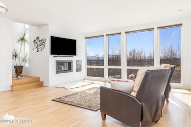 05-Living Room-DW-0599