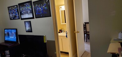 4945 Pimlico Ct, West Palm Beach, FL 33415 - photo 4