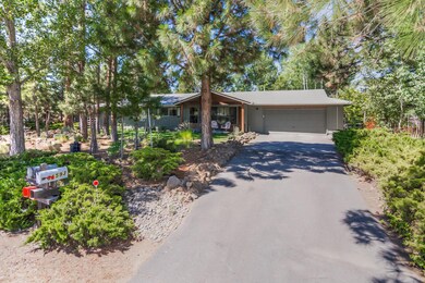 61593 Admiral Way, Bend, OR 97702 - photo 2
