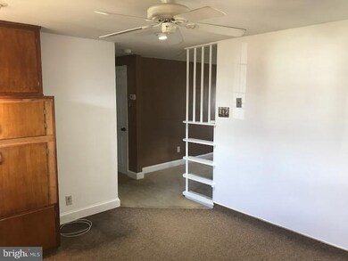 4222 10th Ave, Temple, PA 19560 - photo 7