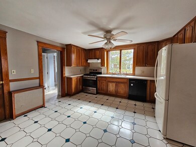 105 Spruce St unit 2, Abington, MA 02351 - photo 4