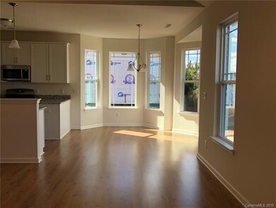 122 Fleming Dr, Statesville, NC 28677 - photo 4