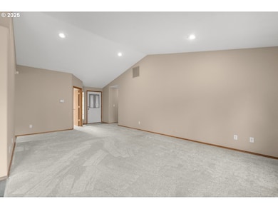 52269 SE Tyler St, Scappoose, OR 97056 - photo 3