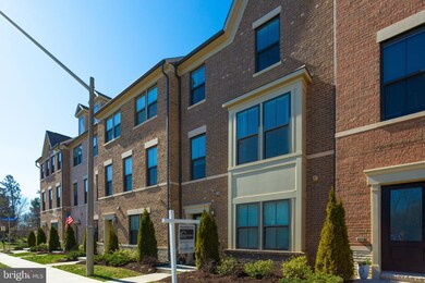 3718 Powell Ln, Falls Church, VA 22041 - photo 4