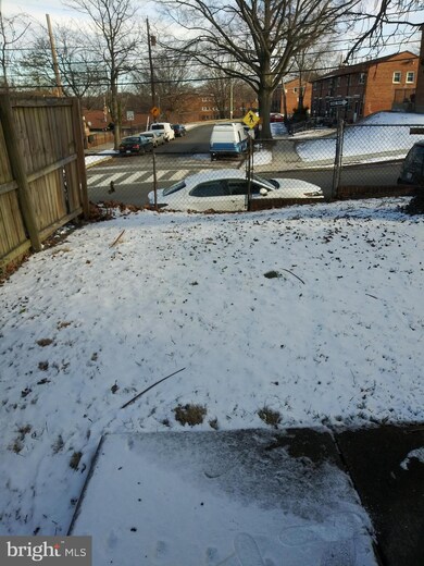 338 53rd St NE, Washington, DC 20019 - photo 2