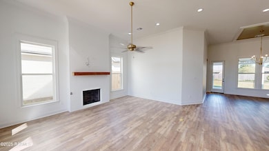 139 Lakes Edge Dr, Broussard, LA 70518 - photo 2