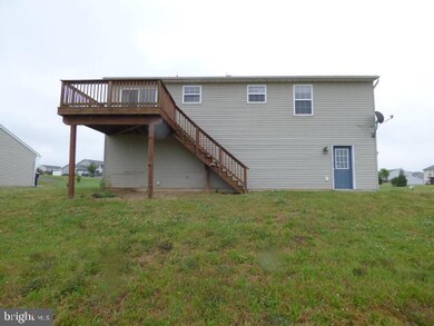 15339 Camden Dr, Greencastle, PA 17225 - photo 4