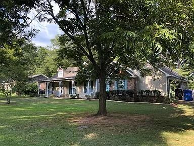 637 Chapelwood Dr, Dothan, AL 36305 - photo 2