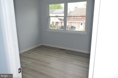 136 Mayfair Ln, Mount Laurel, NJ 08054 - photo 4