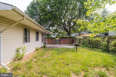 1131 Outer Dr, Hagerstown, MD 21742 - photo 6