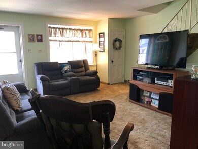 4312 Marple St, Philadelphia, PA 19136 - photo 4