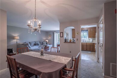 938 Cold Spring Rd unit 3, Allentown, PA 18103 - photo 2