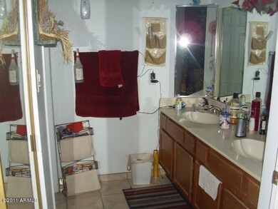 master bath has double sinks