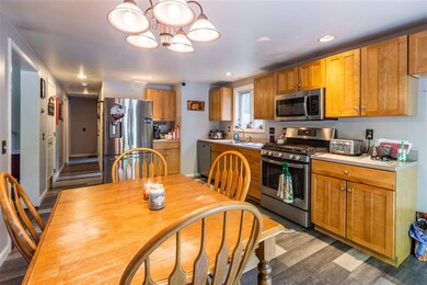 48 Alexander Ave, Newport, NH 03773 - photo 5